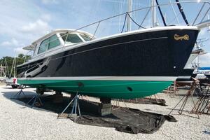 DOUBLE D Worth Avenue Yachts