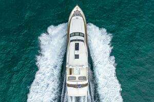 2000 Azimut thumbnail 16