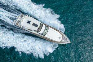 2000 Azimut thumbnail 11