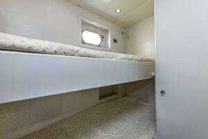2000 Azimut thumbnail 105