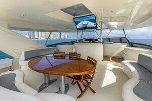 2000 Azimut thumbnail 36