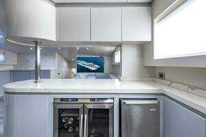 2000 Azimut thumbnail 75