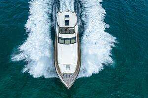 2000 Azimut thumbnail 7