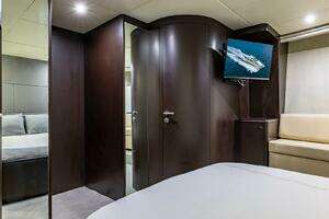 2000 Azimut thumbnail 100