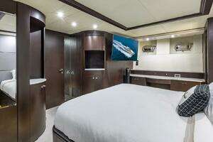 2000 Azimut thumbnail 82