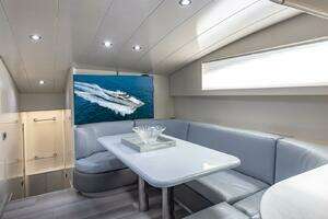 2000 Azimut thumbnail 79