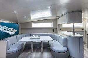 2000 Azimut thumbnail 71