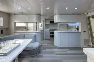 2000 Azimut thumbnail 72