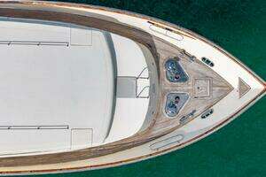 2000 Azimut thumbnail 54