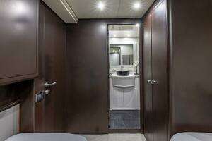 2000 Azimut thumbnail 90