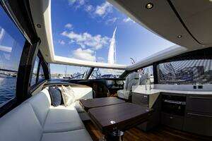 2026 Princess V55 thumbnail 20