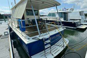Blue Zone 2003 Dettling Express Cruiser 51 Yacht For Sale in New Bern NC