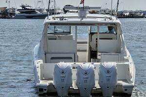  2021 Pursuit 360 DC Yacht For Sale in Mystic CT