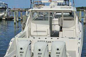  2021 Pursuit 360 DC Yacht For Sale in Mystic CT