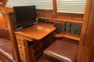 2003 Fantasi 44 Pilot House thumbnail 43