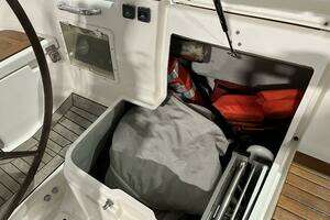 2003 Fantasi 44 Pilot House thumbnail 25