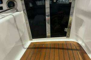 2003 Fantasi 44 Pilot House thumbnail 38