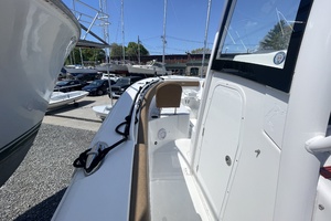 2022 Sea Hunt 265 Ultra thumbnail 11