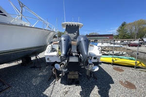2022 Sea Hunt 265 Ultra thumbnail 4