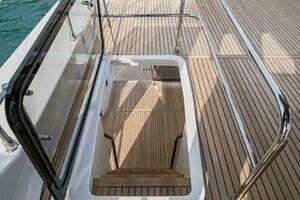 2026 Beneteau Grand Trawler 63 thumbnail 28