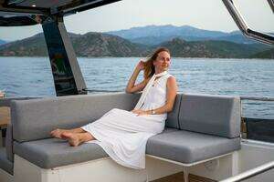 2026 Beneteau Grand Trawler 63 thumbnail 4