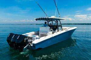 2020 Fountain 38 Center Console thumbnail 6