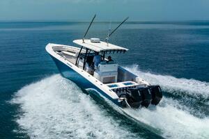 38ft Fountain Yacht For Sale