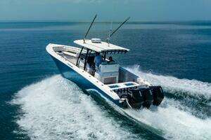2020 Fountain 38 Center Console thumbnail 15
