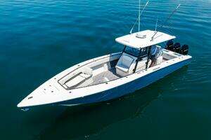 2020 Fountain 38 Center Console thumbnail 9
