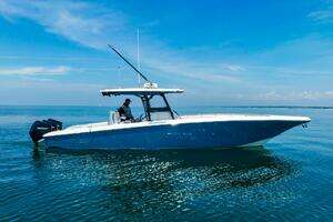 2020 Fountain 38 Center Console thumbnail 7