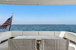 2015 Princess 72 Motoryacht thumbnail 17