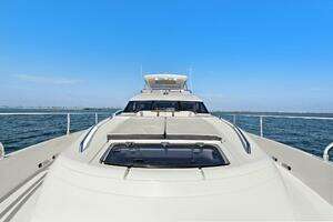 2015 Princess 72 Motoryacht thumbnail 40