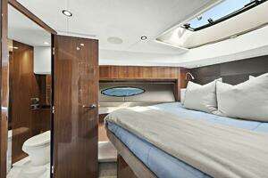 2015 Princess 72 Motoryacht thumbnail 25