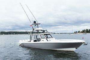 2017 Everglades 435 CC thumbnail 7