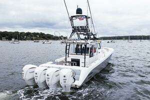 2017 Everglades 435 CC thumbnail 9