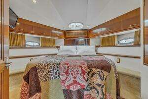 Lind Me a Dollar 46ft Carver Yacht For Sale