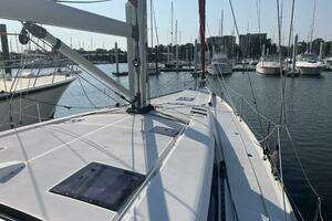 2014 Beneteau Sense 50 thumbnail 38