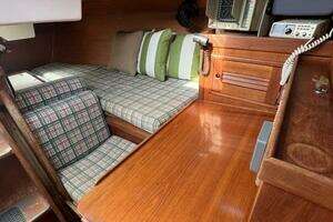1984 Tartan 37 thumbnail 26