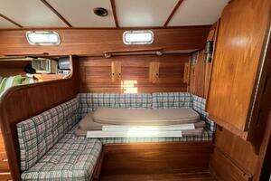 1984 Tartan 37 thumbnail 24