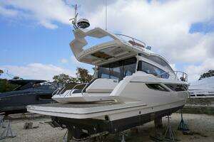 2017 Galeon 43 SKY thumbnail 9