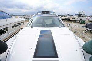2017 Galeon 43 SKY thumbnail 32