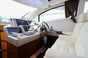 2017 Galeon 43 SKY thumbnail 22