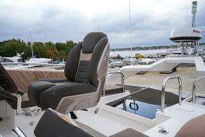 2017 Galeon 43 SKY thumbnail 29