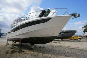 2017 Galeon 43 SKY thumbnail 7