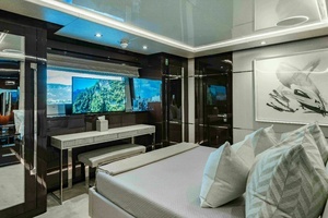 2016 Sunseeker Sunseeker 131 Yacht thumbnail 38