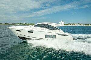 2015 Fairline Targa 48 Open thumbnail 2
