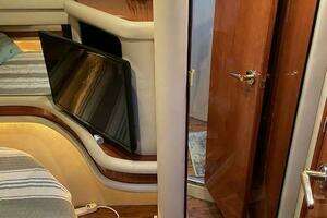 1999 Sea Ray 480 Sedan Bridge thumbnail 24