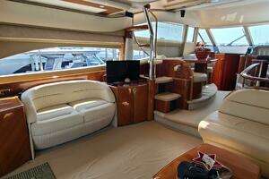 2006 Viking Sport Cruisers 61 Flybridge thumbnail 6