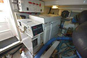 2003 Viking 45 Express thumbnail 57