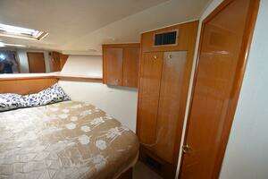 2003 Viking 45 Express thumbnail 33